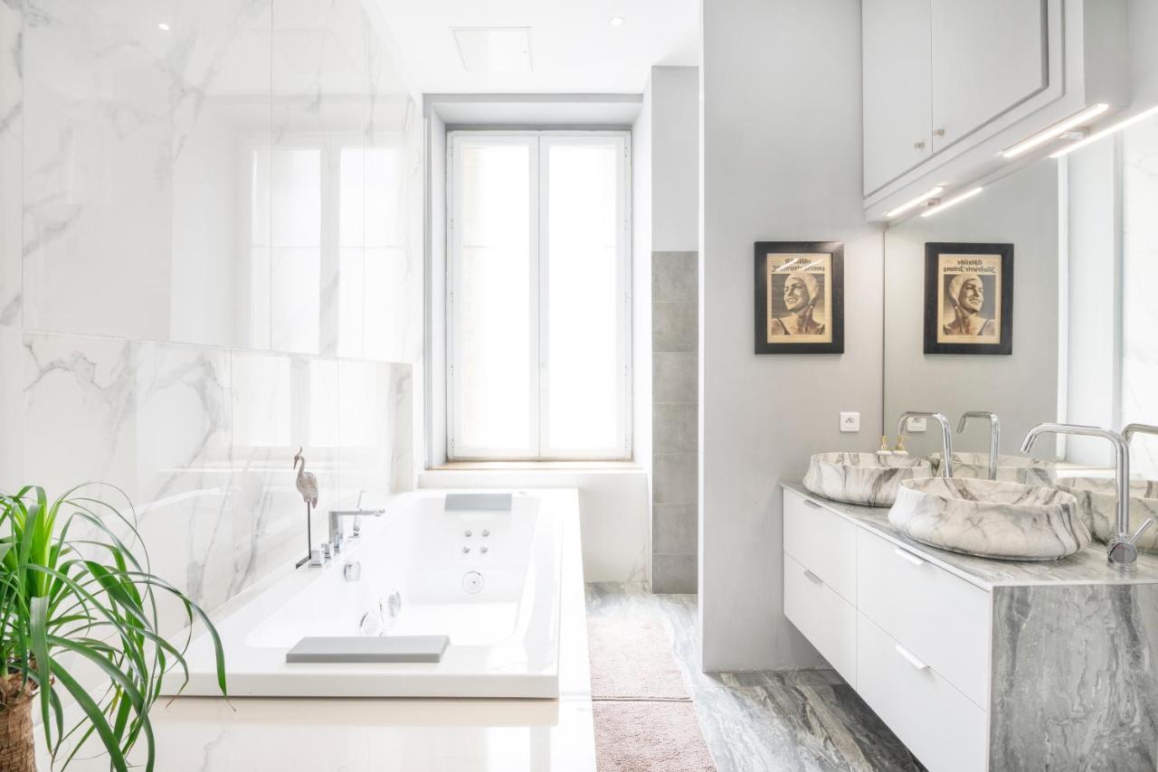 Le Palais De Saint-Jean Apartment น็องซี ภายนอก รูปภาพ