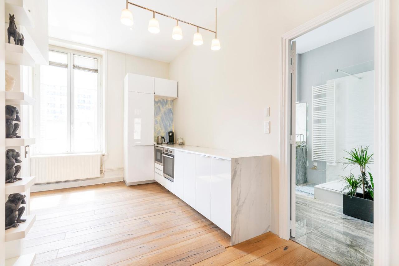 Le Palais De Saint-Jean Apartment น็องซี ภายนอก รูปภาพ
