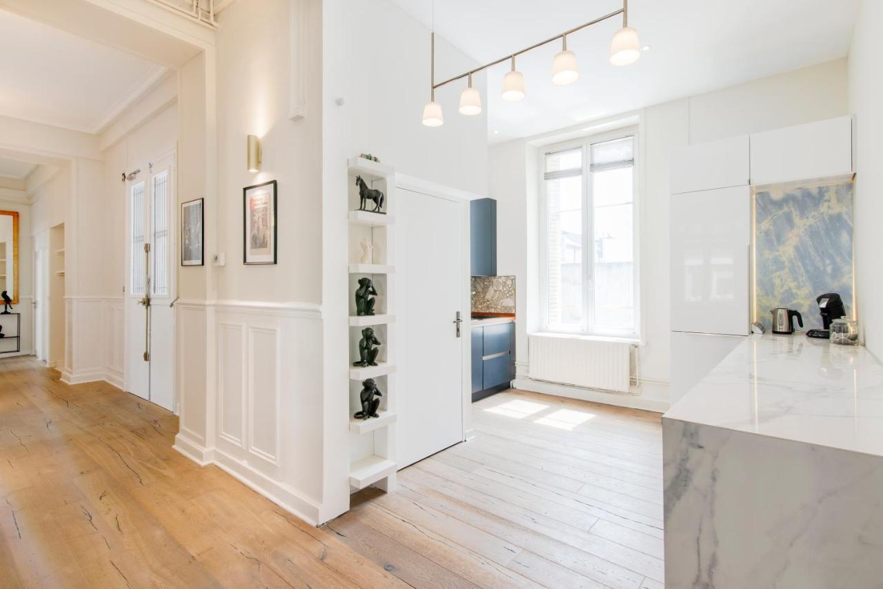 Le Palais De Saint-Jean Apartment น็องซี ภายนอก รูปภาพ